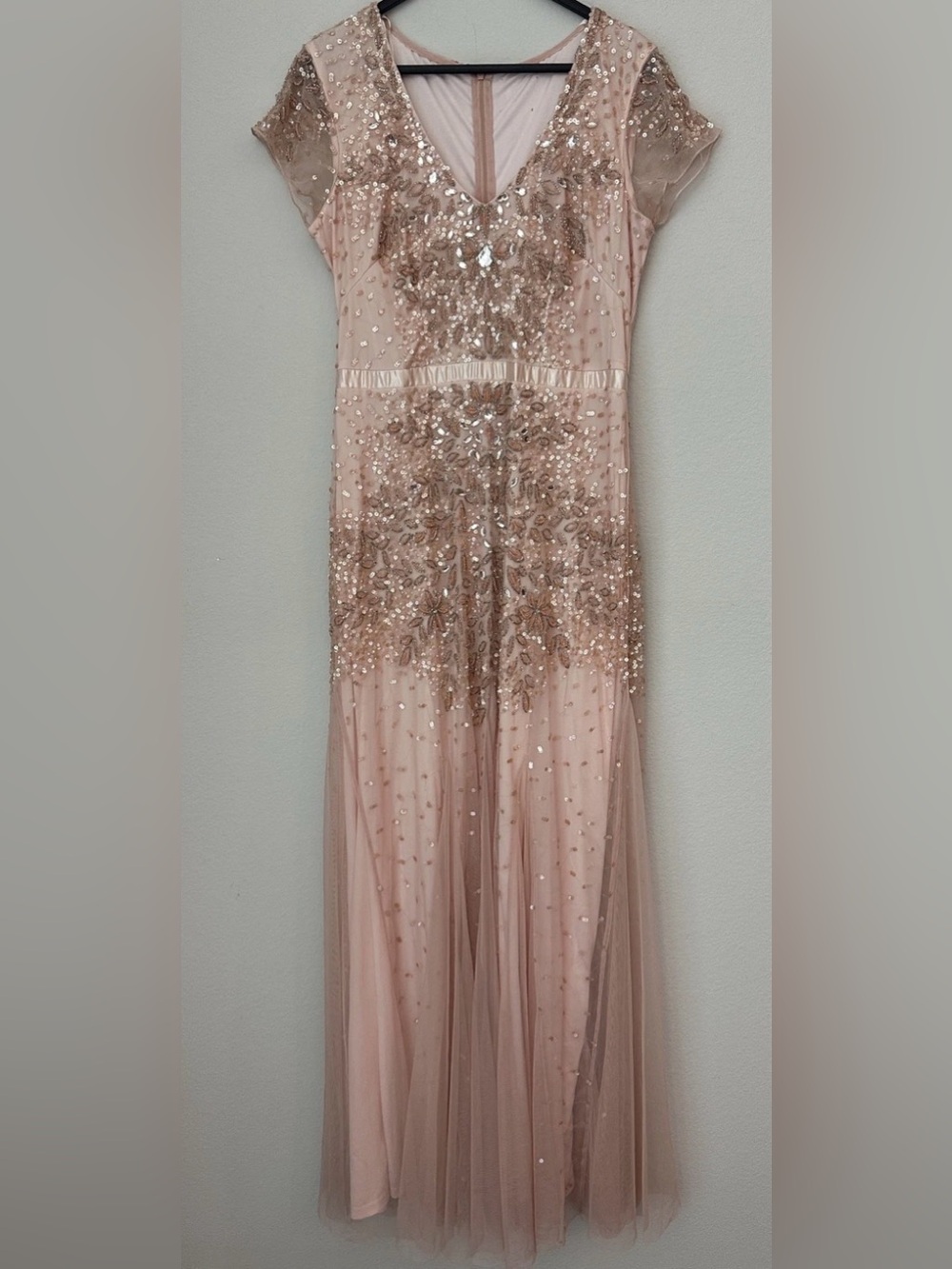 NWT Adrianna Papell Blush Pink Sequin Embroidered Embellished Tulle Gown